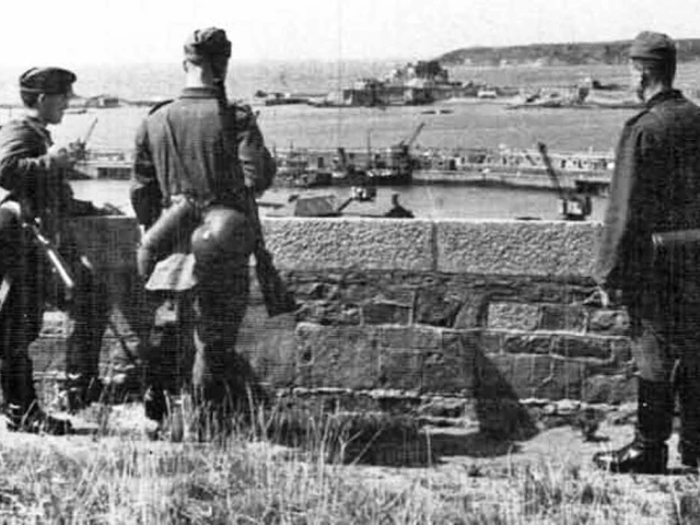 Germans at Fort Regent